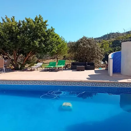 Casa Montana Velez-malaga Bed & Breakfast 4*